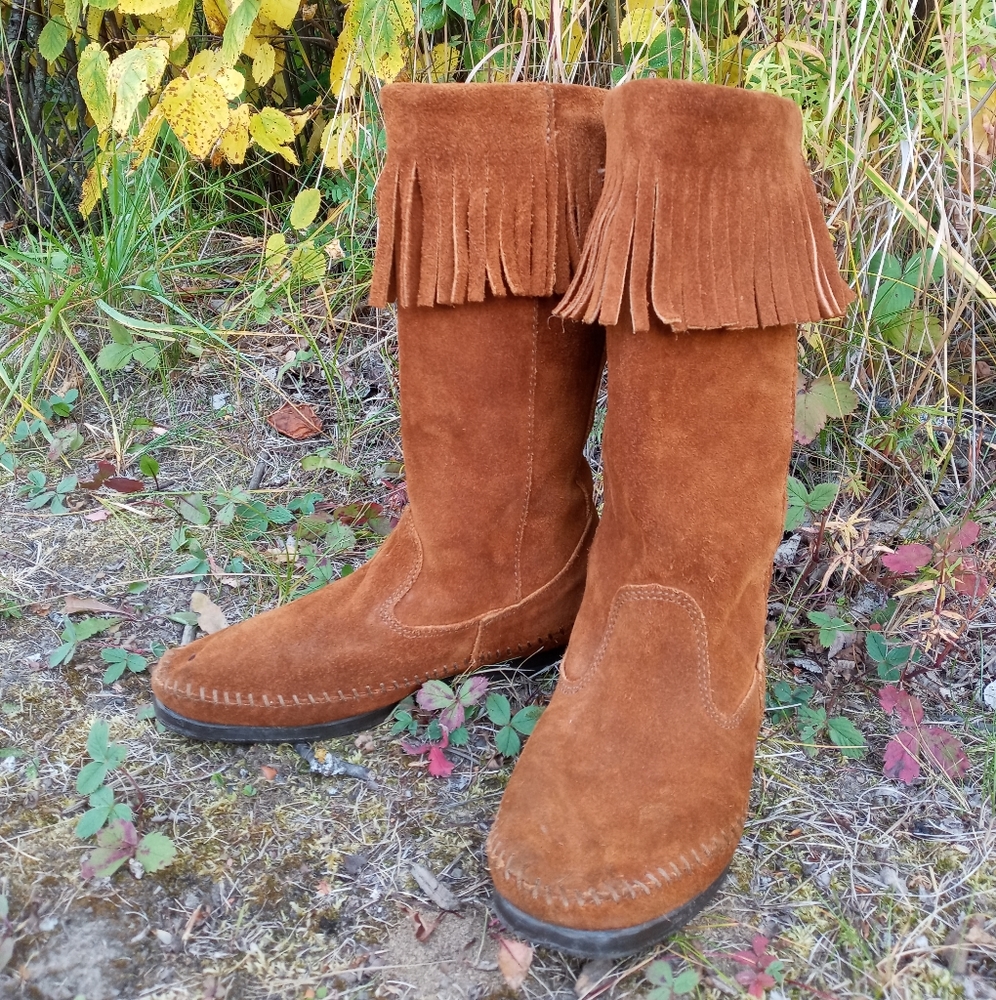 Minnetonka Suede Fringed Boots